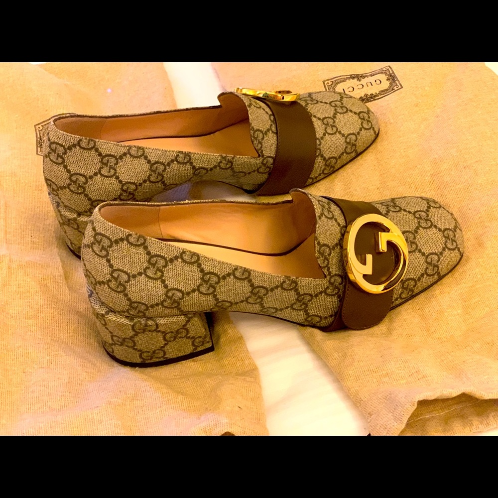 Brand new this season authentic Gucci shoes 7.5 - Picture 2 of 8